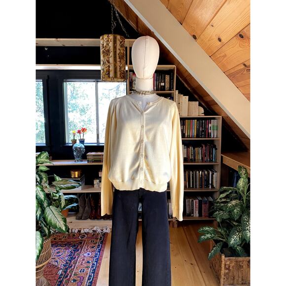 90s Cardigan Yellow - Picture 3 of 4